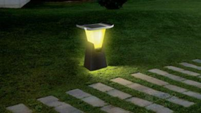 草坪燈的介紹和太陽能草坪燈的特點